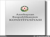 В Баку горит один из крупнейших торговых центров республики